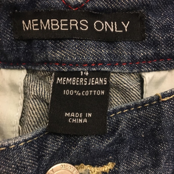 ✨Members Only Denim Bermuda Shorts✨ - Picture 6 of 12